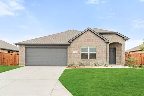 212 Eagle View Ln, Commerce, TX 75428