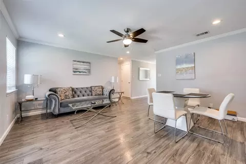 700 Glenn Dr, Euless, TX 76039 photo 6