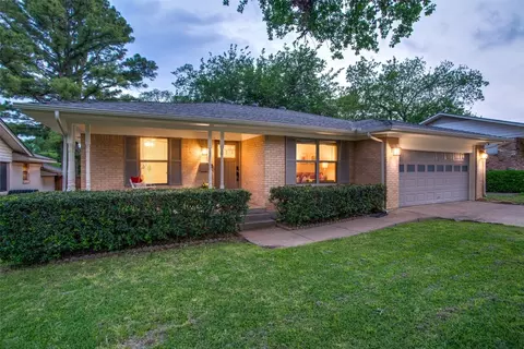 2114 Normandy Dr, Irving, TX 75060