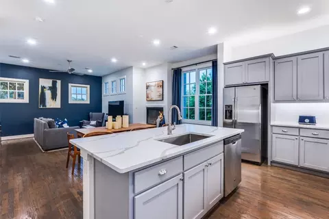 5089 Gaston Ave #1001, Dallas, TX 75214