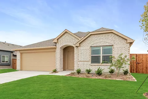 208 Eagle View Ln, Commerce, TX 75428