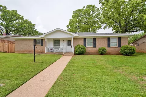 3021 Belle Ave, Denison, TX 75020
