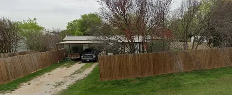 11508 White Leaf Ct E, Fort Worth, TX 76135
