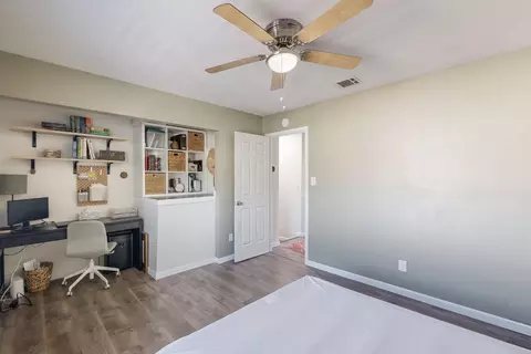 Bedroom - 77 Winchester Dr, Euless, TX 76039 photo 5 of 5