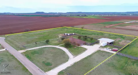 262 Fry Blvd, Tuscola, TX 79562