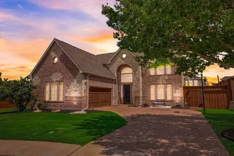 2800 Spring Oaks Dr, Highland Village, TX 75077