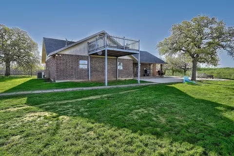 611 Harmon Rd, Loving, TX 76460