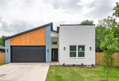 2918 Seaton Dr, Dallas, TX 75216