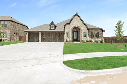 651 Polaris Ln, Waxahachie, TX 75165