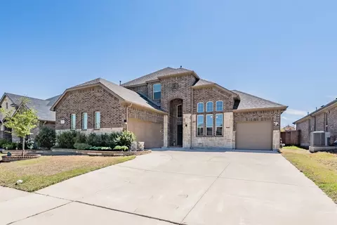 5401 Rye Dr, Fort Worth, TX 76179
