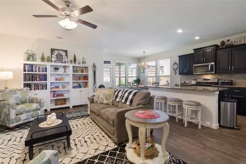 Living - 1106 Pacifica Trl, Cleburne, TX 76033 photo 1 of 6