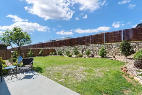 Exterior - 1106 Pacifica Trl, Cleburne, TX 76033 photo 4 of 8