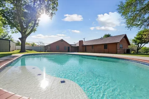12123 Linkway Dr, Aledo, TX 76008