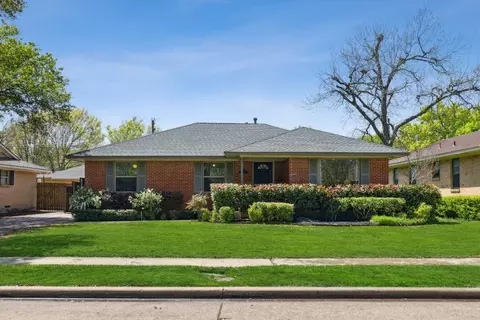 9615 Livenshire Dr, Dallas, TX 75238