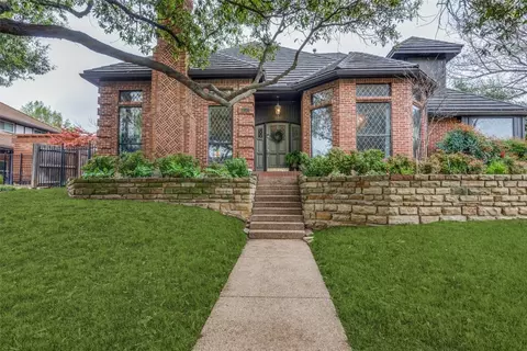 3517 Lake Powell Dr, Arlington, TX 76016
