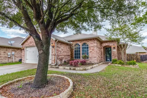 1024 Weeson Rd, Forney, TX 75126