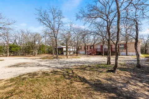 3313 Rolling Oaks Dr, Cleburne, TX 76031