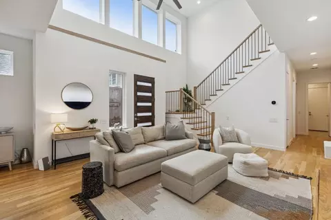 6119 Tremont St, Dallas, TX 75214