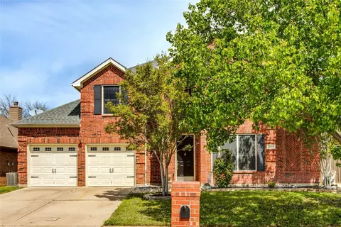 2009 Fair Oaks Cir, Corinth, TX 76210