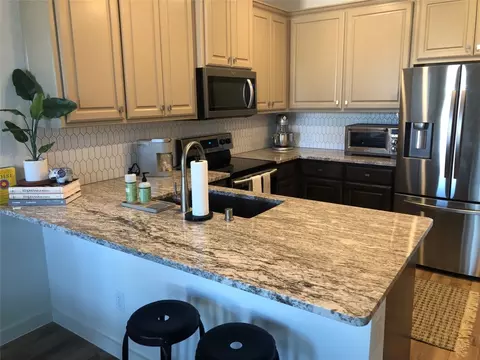 Kitchen - 3781 Pine Leaf Ln, Prosper, TX 75078 photo 2 of 3