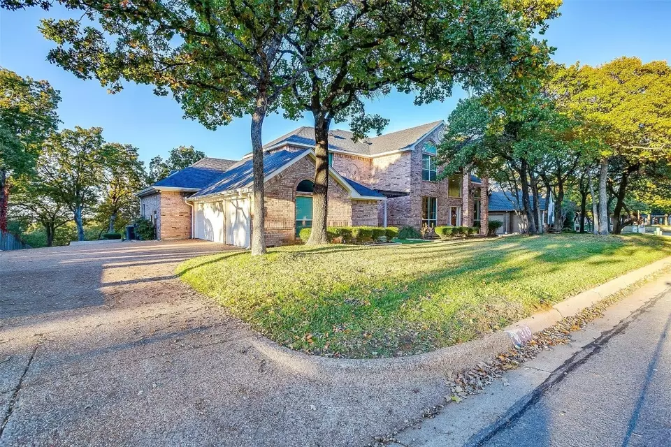 316 SW Brushy Mound Rd, Burleson, TX 76028 39 Photos Movoto