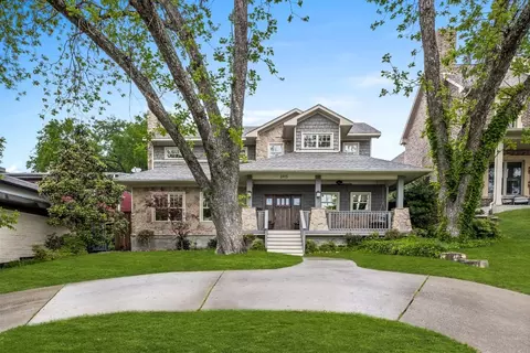 6915 La Vista Dr, Dallas, TX 75214