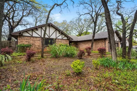 217 Cedar St, Mansfield, TX 76063