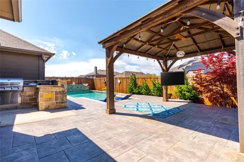 1000 Freesia Dr, Little Elm, TX 75068