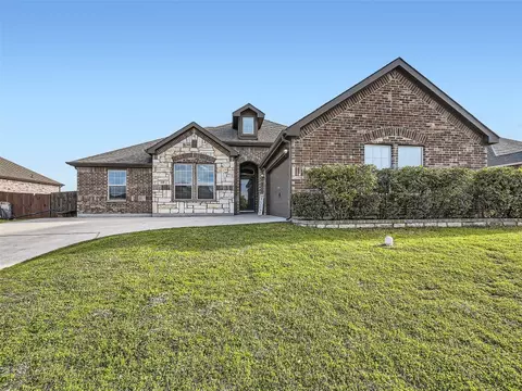 200 Anthony Ln, Red Oak, TX 75154