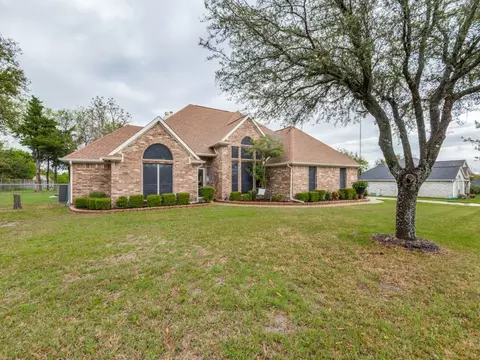 2631 Skinner Rd, Midlothian, TX 76065