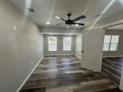 408 E Chestnut St, Denison, TX 75021 photo 8