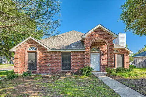 922 Concord St, Forney, TX 75126