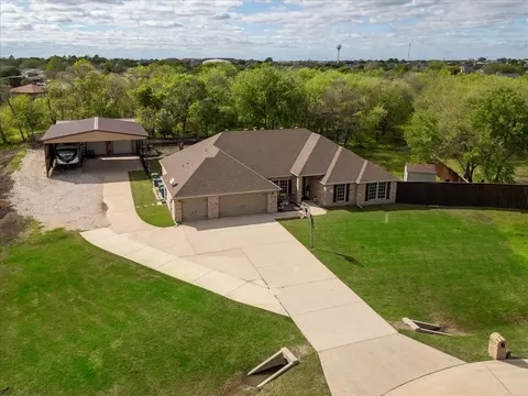1903 Hedge Maple Dr, St Paul, TX 75098