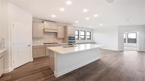 Kitchen - 1608 Dropseed Dr, Celina, TX 75009 photo 1 of 4