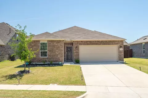 1508 Sawyer Dr, Aubrey, TX 76227