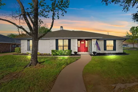 6708 Welch Ave, Fort Worth, TX 76133