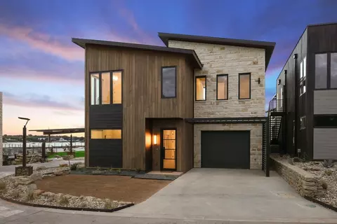 14 Breakwater Bnd, Graford, TX 76449