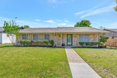 2404 Lovell Dr, Mesquite, TX 75150