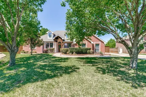 247 Love Bird Ln, Murphy, TX 75094