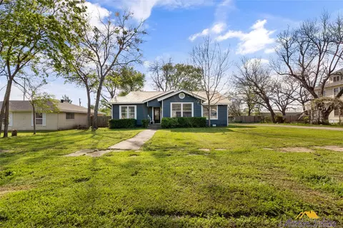 308 S Colket St, Kerens, TX 75144