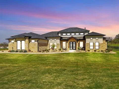 2609 Olive Crest Dr, Burleson, TX 76028