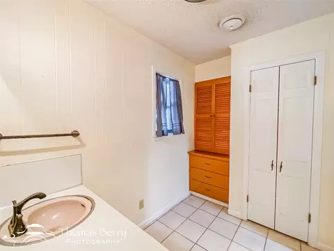 Bath - 412 Ridgeway St, Clyde, TX 79510 photo 5 of 5