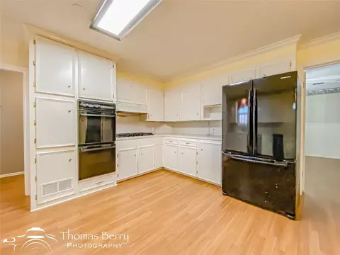 Kitchen - 412 Ridgeway St, Clyde, TX 79510 photo 1 of 3