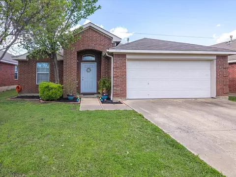 807 Buttercup Ln, Arlington, TX 76002