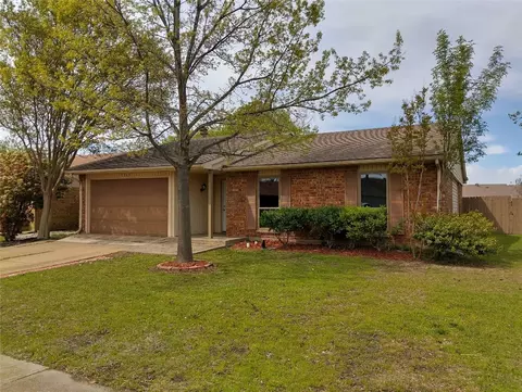 5545 Ramsey Dr, The Colony, TX 75056