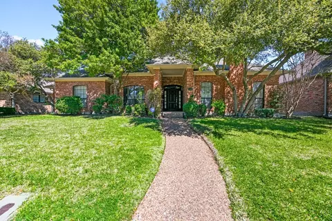 6719 Flanary Ln, Dallas, TX 75252