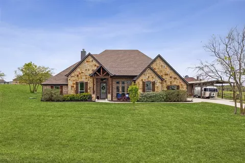 147 Stanford Ln, Springtown, TX 76082