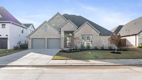 2414 Shane Dr, Midlothian, TX 76065