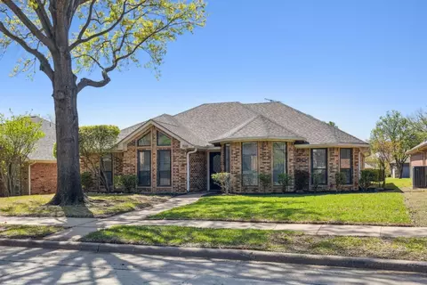 1516 Barclay Dr, Carrollton, TX 75007