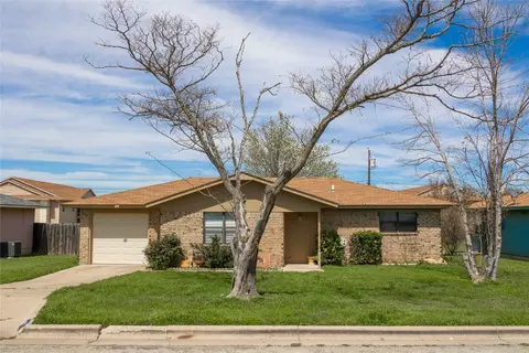 4405 Redbird Dr, Brownwood, TX 76801